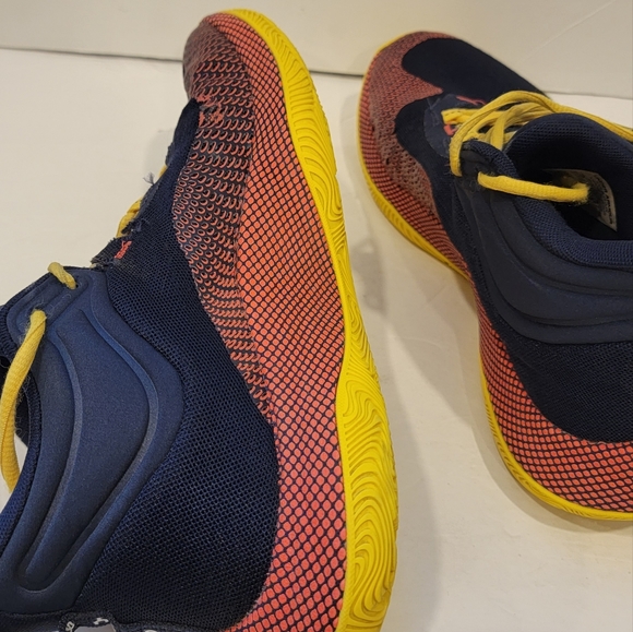 Under armour men sneakers size 10 - Picture 6 of 11